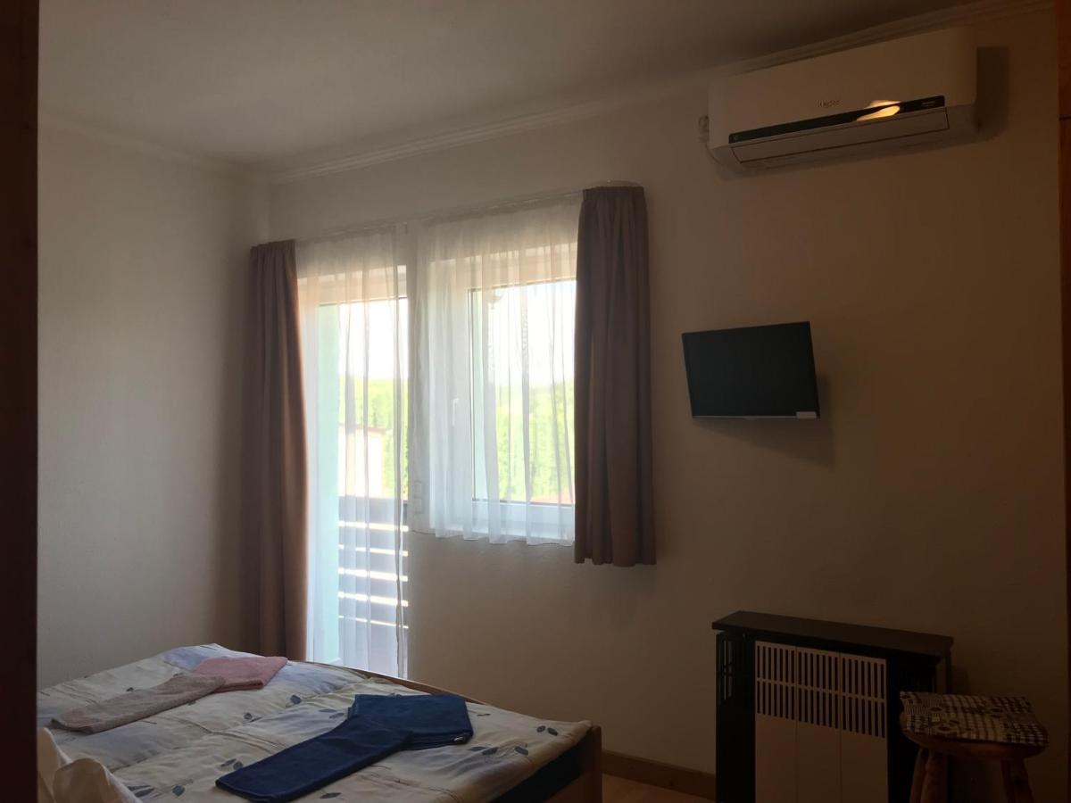 Apartman Nemeth Хевиз Экстерьер фото
